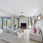 Capucine - Modern Villa Antibes